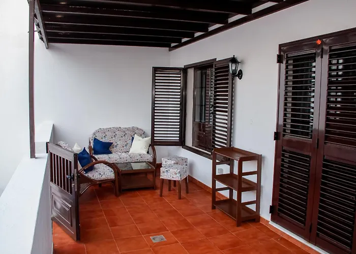 Casa de Férias Malvasía House